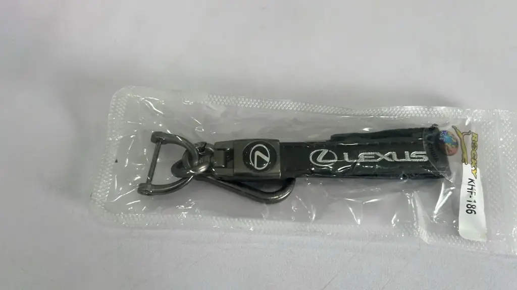 PORTE CLE LEXUS