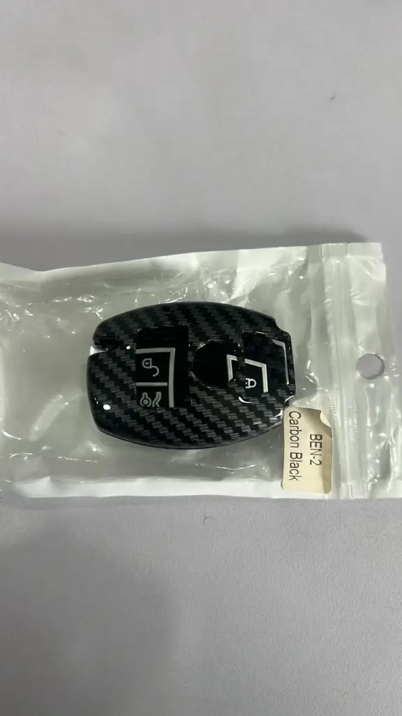 PORTE CLE MERCEDES FIBRE DE CARBONE 