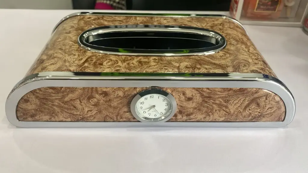 PORTE MOUCHOIR HORLOGE BERGE 